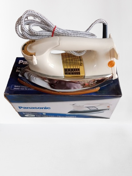 Panasonic NI-22AWT Deluxe Automatic Dry Iron โ 1000W Heavy Press | Non-Stick Soleplate - Image 5